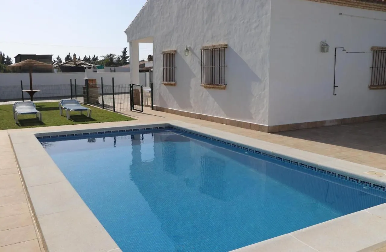 Chalet Playa Roche 0*,